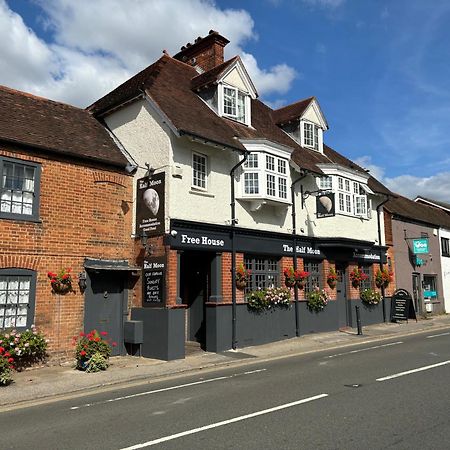The Half Moon Inn 워킹 외부 사진