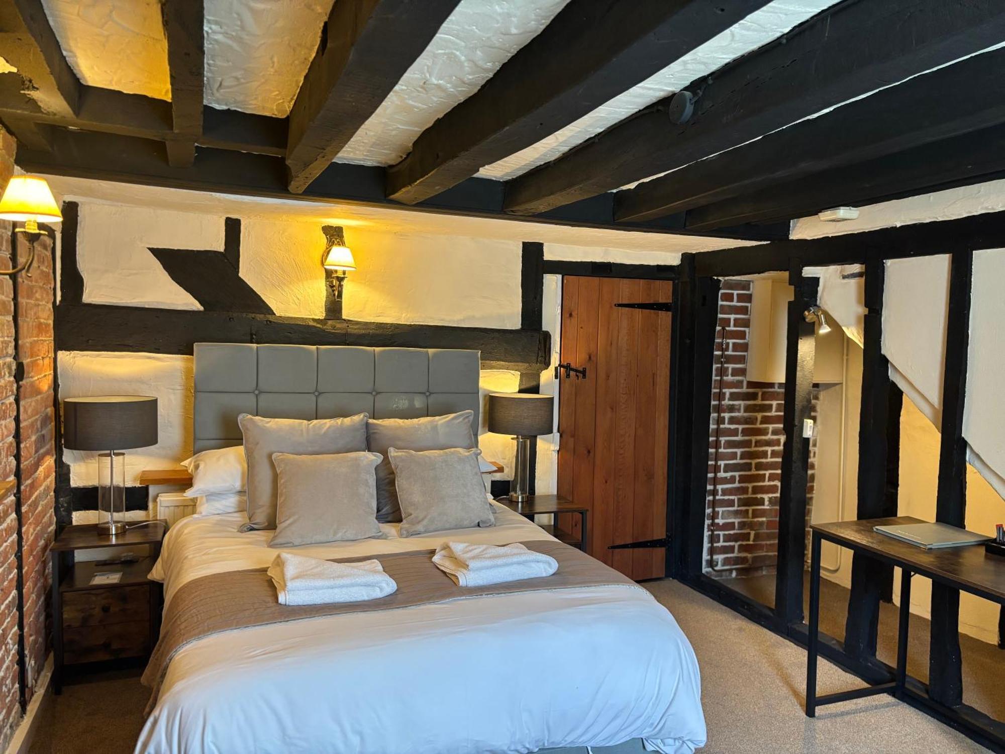 The Half Moon Inn 워킹 외부 사진